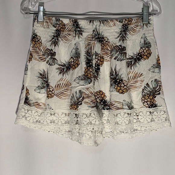 Ardene Outfit Size S and L - Picture 6 of 10